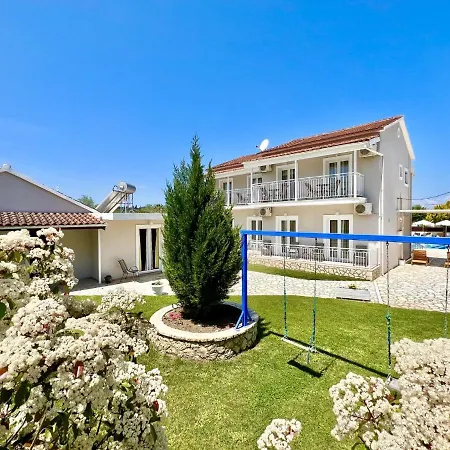 Sidari With Private Pool By Dadovillas فيلة Ágios Ioánnis