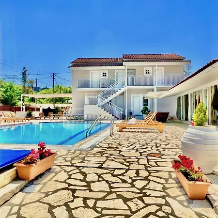 Sidari With Private Pool By Dadovillas فيلة *