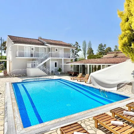 فيلة Sidari With Private Pool By Dadovillas Ágios Ioánnis