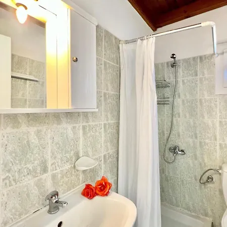 Sidari With Private Pool By Dadovillas